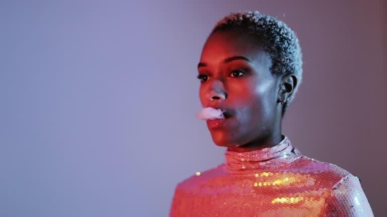 Nowe E-Papierosy Jednorazowe 2026 porównanie smaków i wydajności oraz test joyetech ego aio mega